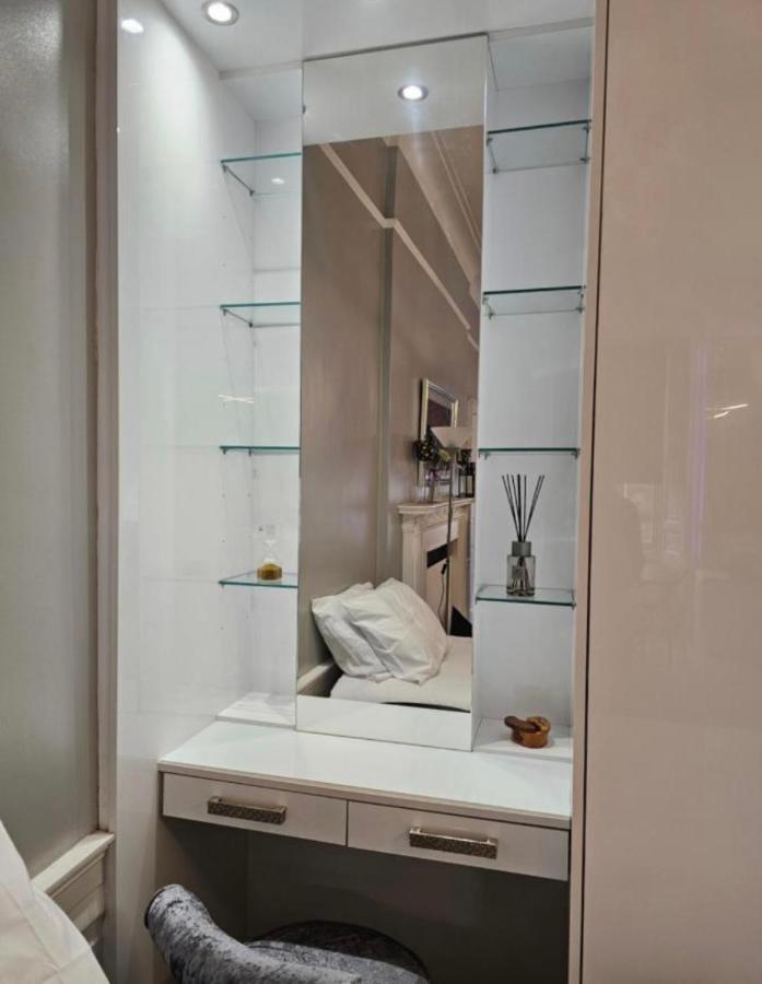 Luxury Family Room With Private Bathroom In The Heart Of Edinburgh Dış mekan fotoğraf